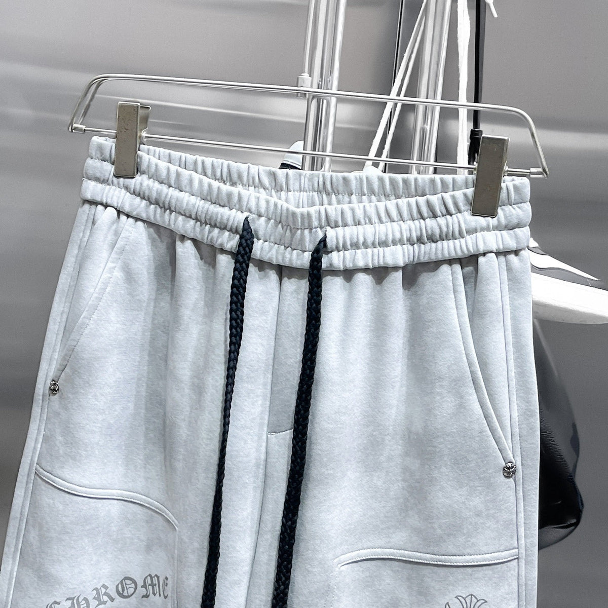 CHROME HEARTS クロムハーツ サイドロゴ クロスモチーフ イージーパンツ ライトグレー ユニセックス