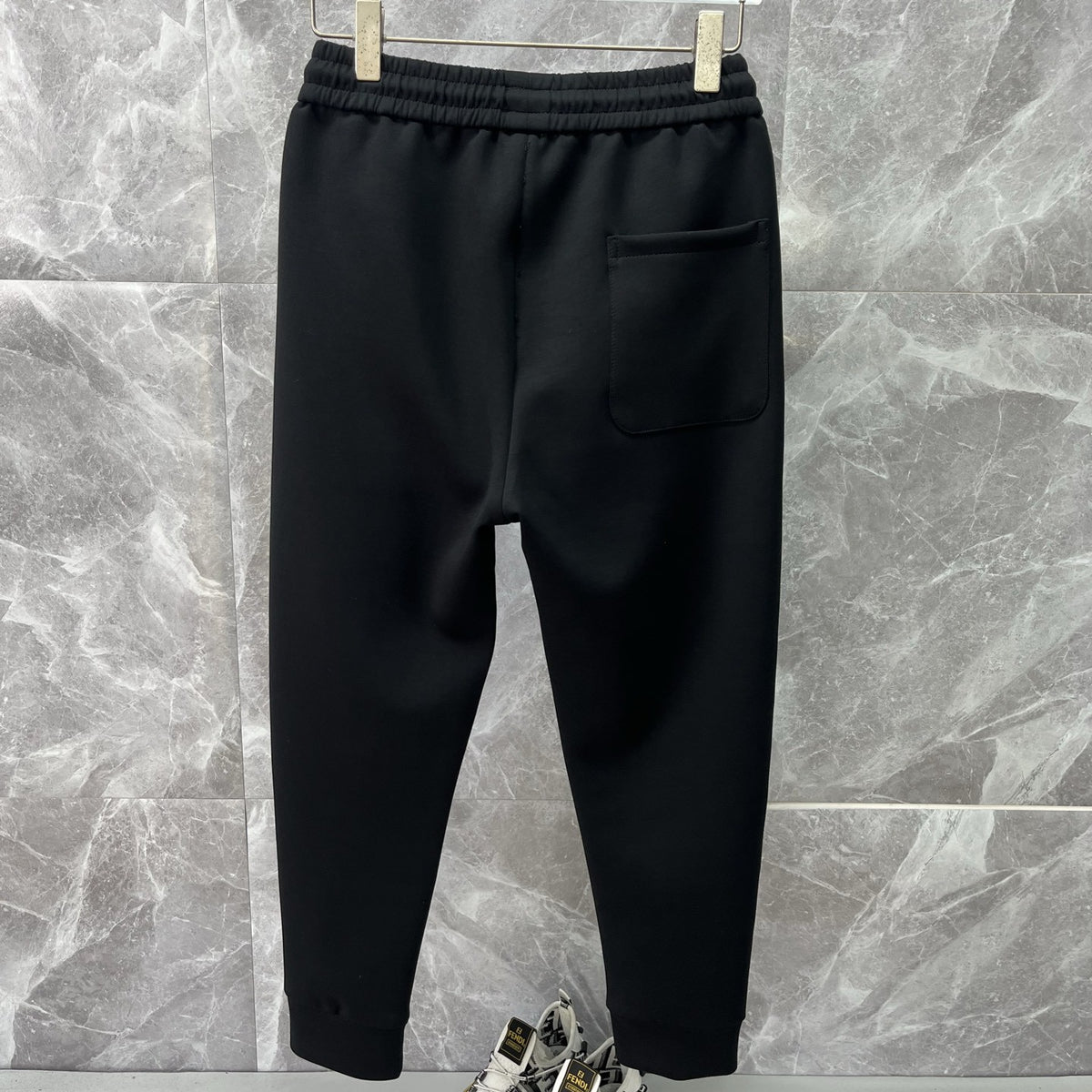 CHROME HEARTS クロムハーツ クロスレザーパッチ ジョガー スウェットパンツ ブラック メンズ