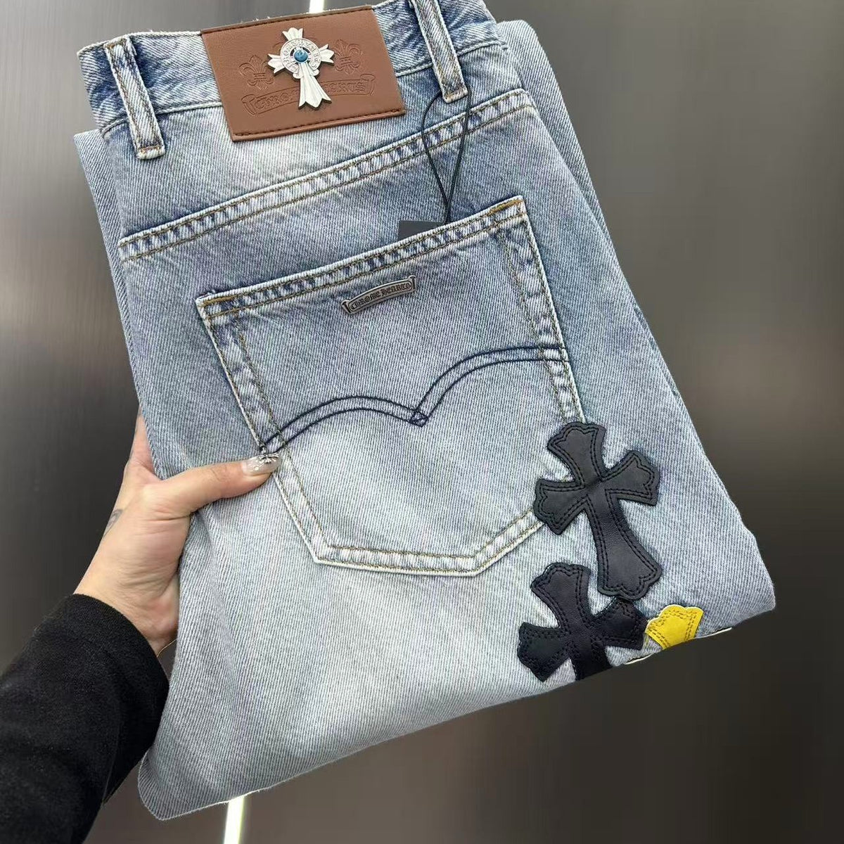 CHROME HEARTS クロムハーツ クロスレザーパッチ デニムパンツ ライトブルー ライトウォッシュ