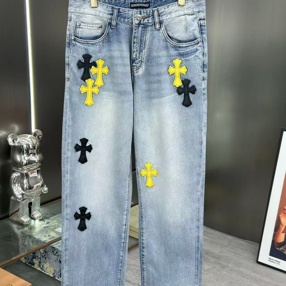 CHROME HEARTS クロムハーツ クロスレザーパッチ デニムパンツ ライトブルー ライトウォッシュ