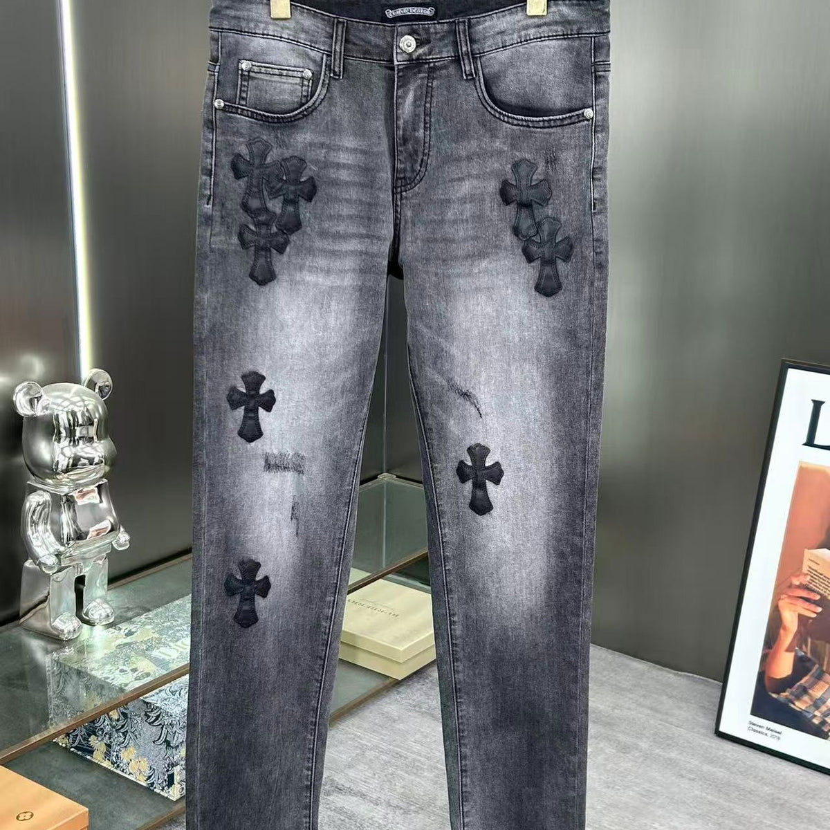 CHROME HEARTS クロムハーツ クロスレザーパッチ デニムパンツ スモークグレー ウォッシュド