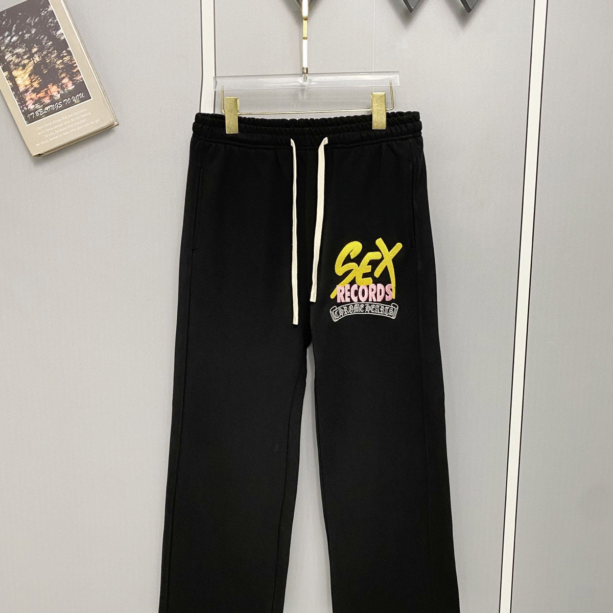 CHROME HEARTS クロムハーツ カラーロゴ刺繍 ヘビーウェイト スウェットパンツ ブラック 420g