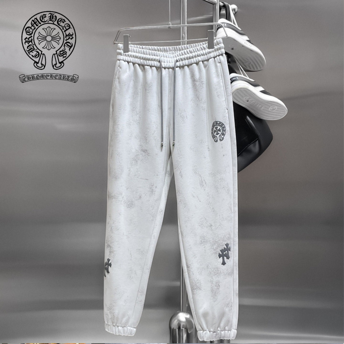 CHROME HEARTS クロムハーツ ロゴ＆クロス ジョガーパンツ ホワイト ディストレス加工 ドローコード