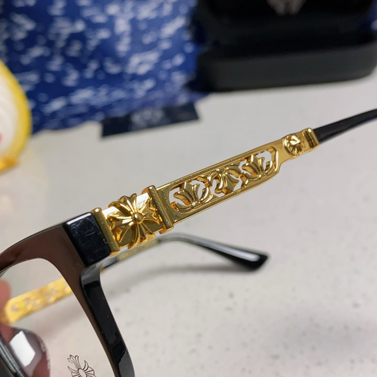 Chrome Hearts Cross Motif Sunglasses 005