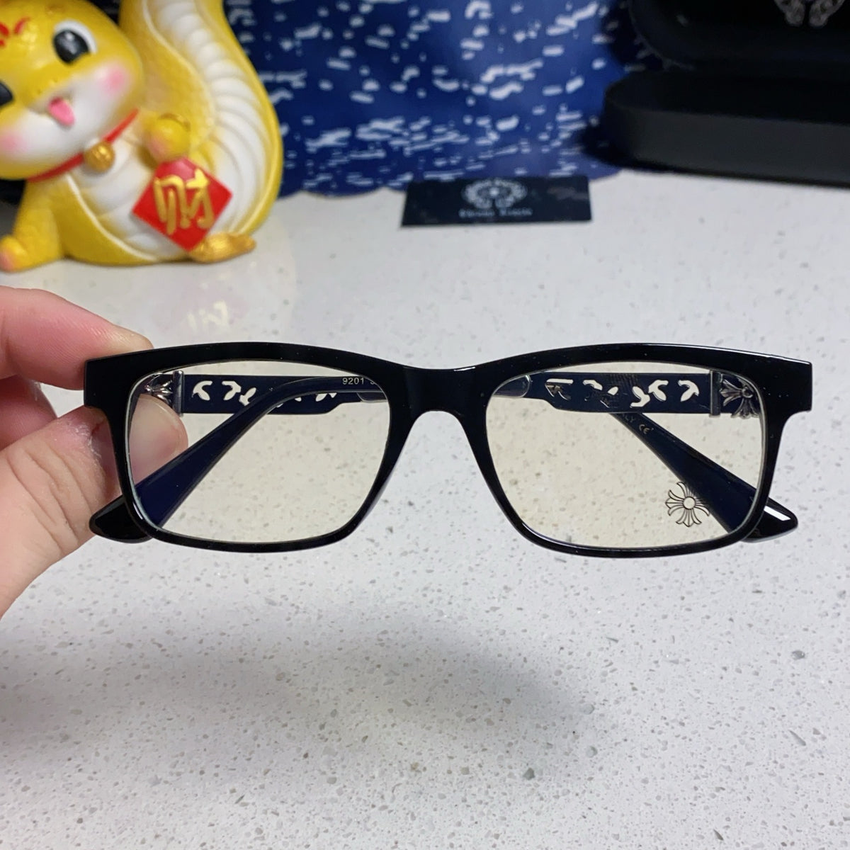 Chrome Hearts Cross Motif Sunglasses 005