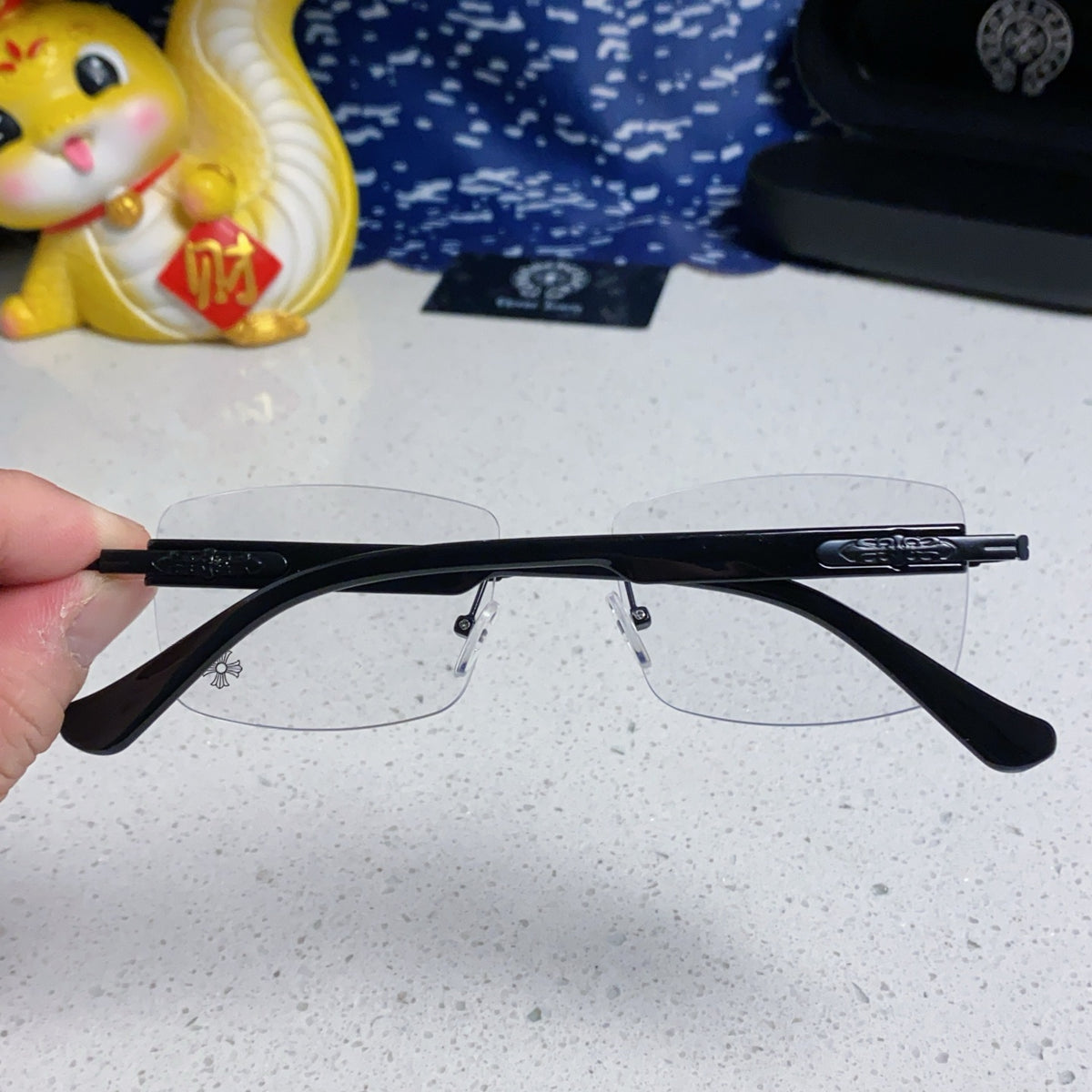 Chrome Hearts Cross Motif Sunglasses 009