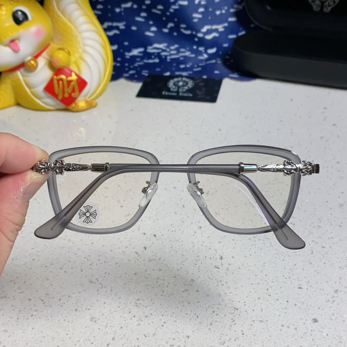 Chrome Hearts Cross Motif Sunglasses 014
